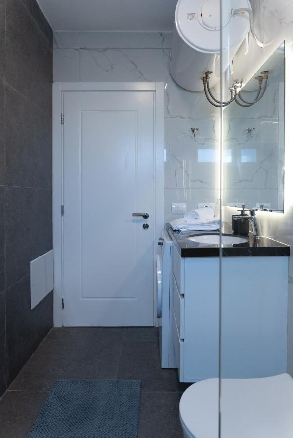 City Center Apartment Τίρανα Εξωτερικό φωτογραφία